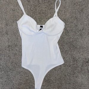 White Windsor bodysuit